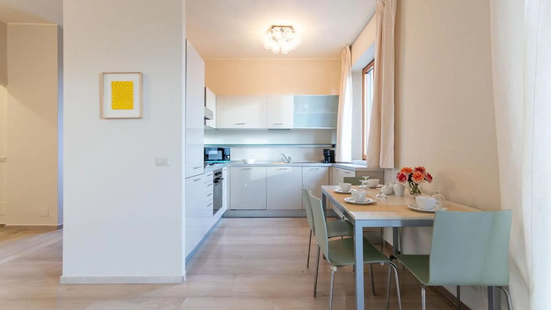 Largo Quinto Alpini By Halldis Milan Apartment